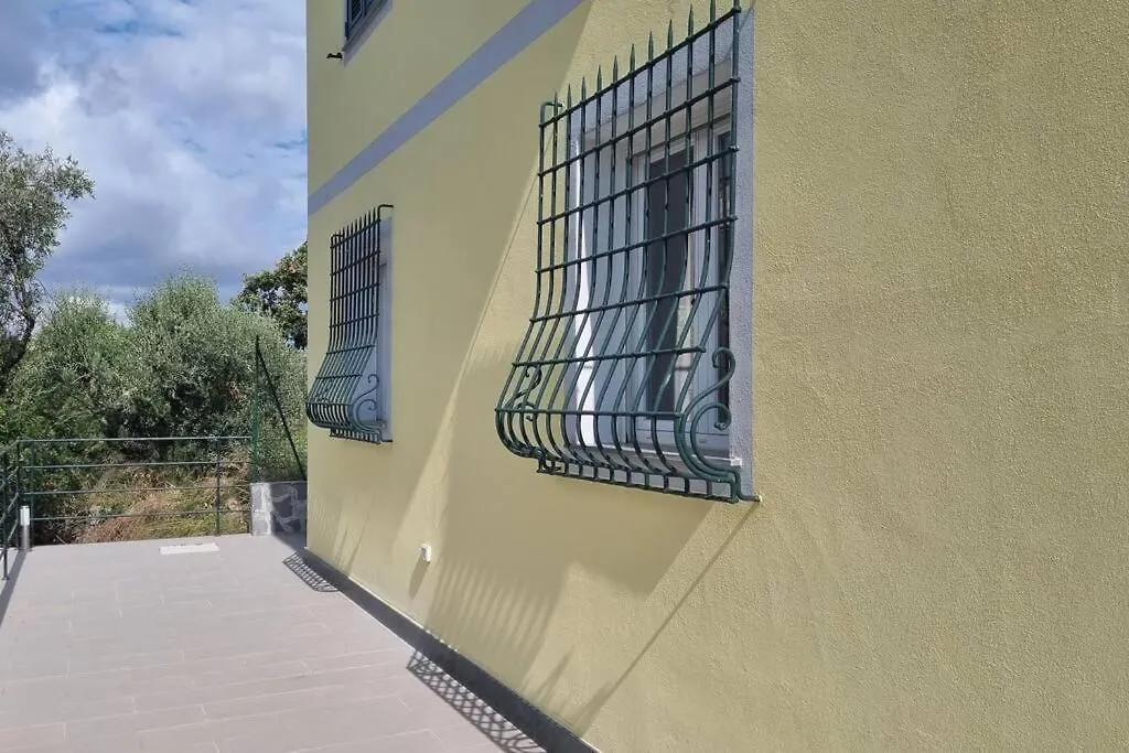 Villetta Con Giardino Genoa Villa